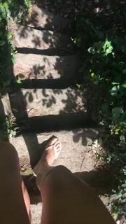 Ludovica Frasca feet photo thumbnail