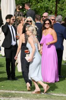 Jennifer Lawrence feet photo thumbnail
