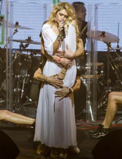 Vera Brezhneva feet photo thumbnail