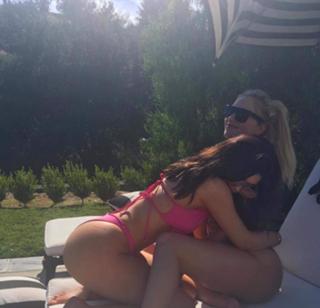 Kylie Jenner feet photo thumbnail