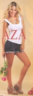Luisana Lopilato feet photo thumbnail