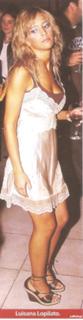 Luisana Lopilato feet photo thumbnail