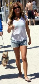 Kristin Cavallari feet photo thumbnail