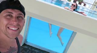 Brittney Smith feet photo thumbnail