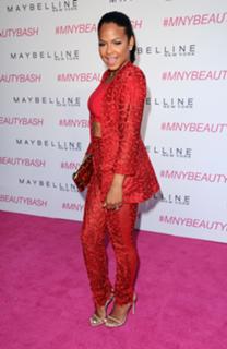 Christina Milian feet photo thumbnail