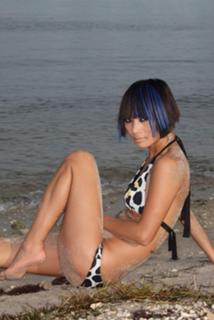 Bai Ling feet photo thumbnail