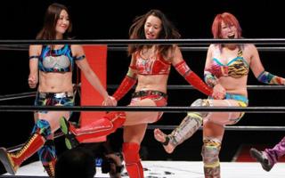 Kanako Urai feet photo thumbnail