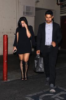 Demi Lovato feet photo thumbnail