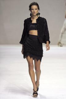 Alessandra Ambrosio feet photo thumbnail