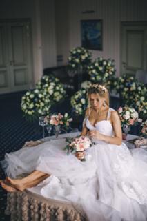 Vera Brezhneva feet photo thumbnail