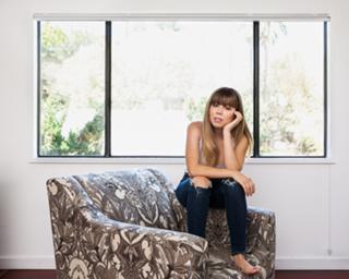 Jennette McCurdy feet photo thumbnail