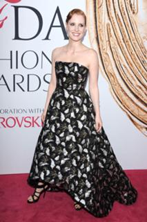 Jessica Chastain feet photo thumbnail