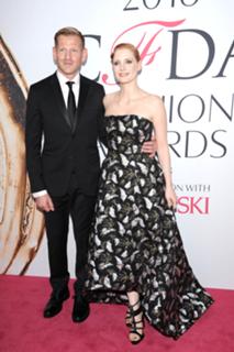 Jessica Chastain feet photo thumbnail