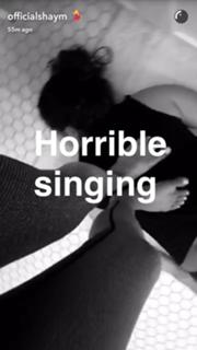 Shay Mitchell feet photo thumbnail