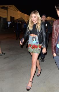 Chloë Grace Moretz feet photo thumbnail