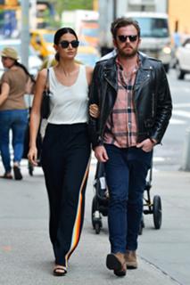 Lily Aldridge feet photo thumbnail