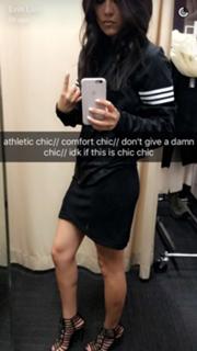 Erin Lim feet photo thumbnail