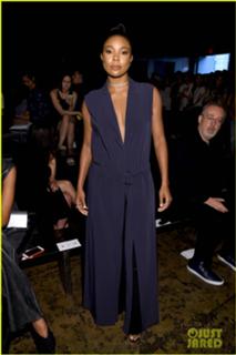 Gabrielle Union feet photo thumbnail