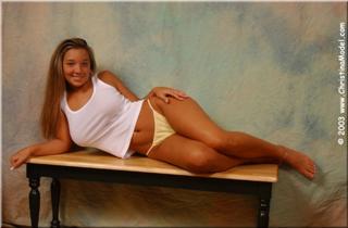 Christina Model feet photo thumbnail