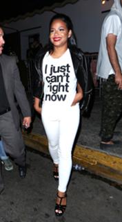 Christina Milian feet photo thumbnail