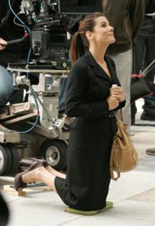 Sandra Bullock feet photo thumbnail