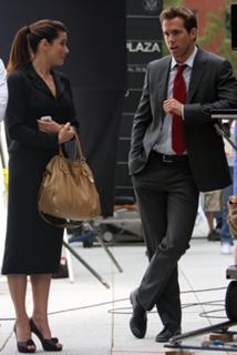 Sandra Bullock feet photo thumbnail