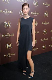 Lena Meyer-Landrut feet photo thumbnail