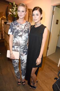 Lena Meyer-Landrut feet photo thumbnail
