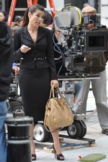 Sandra Bullock feet photo thumbnail