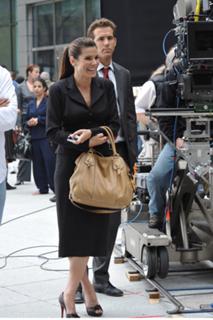 Sandra Bullock feet photo thumbnail