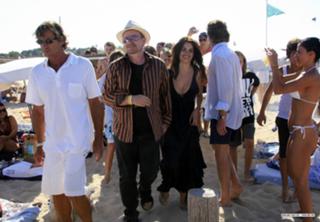 Penélope Cruz feet photo thumbnail