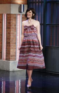 Mary Elizabeth Winstead feet photo thumbnail