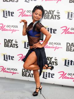 Christina Milian feet photo thumbnail