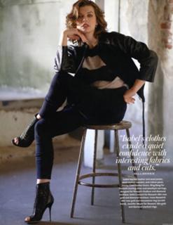 Milla Jovovich feet photo thumbnail