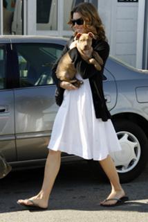 Jessica Biel feet photo thumbnail