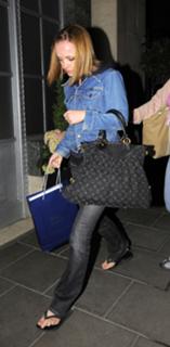 Christina Ricci feet photo thumbnail
