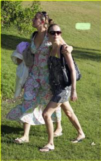 Kate Bosworth feet photo thumbnail