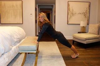 Denise Austin feet photo thumbnail