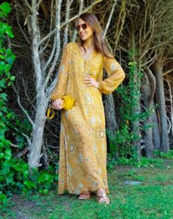 Paula Echevarría feet photo thumbnail