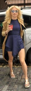 Pixie Lott feet photo thumbnail