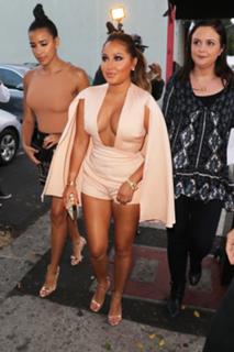 Adrienne Houghton feet photo thumbnail