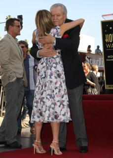 Jennifer Aniston feet photo thumbnail