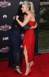 Vanessa Hudgens feet photo thumbnail