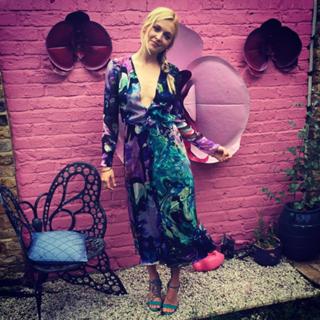 Fearne Cotton feet photo thumbnail