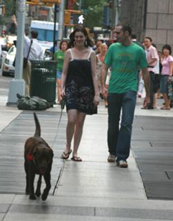 Anne Hathaway feet photo thumbnail