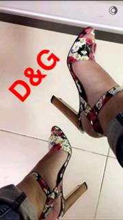 Anitta feet photo thumbnail