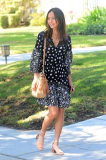 Jamie Chung feet photo thumbnail