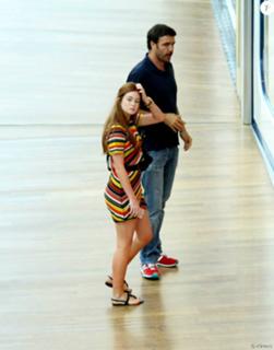 Marina Ruy Barbosa feet photo thumbnail