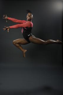 Simone Biles feet photo thumbnail