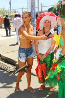 Nina Agdal feet photo thumbnail